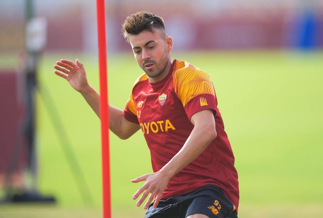 Trigoria, ripresa degli allenamenti: El Shaarawy e Kumbulla in gruppo – FOTO GALLERY - immagine 23