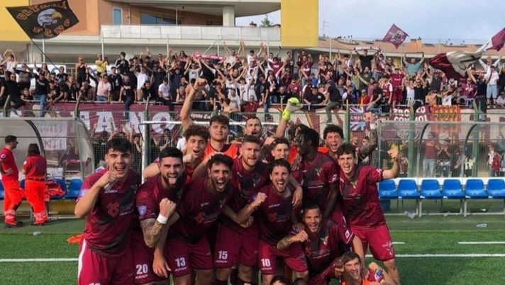 Derby a rischio e blindato: ma l’alluvione unisce senigalliesi e fanesi Derby a rischio e blindato: ma l’alluvione unisce senigalliesi e fanesi - immagine 1