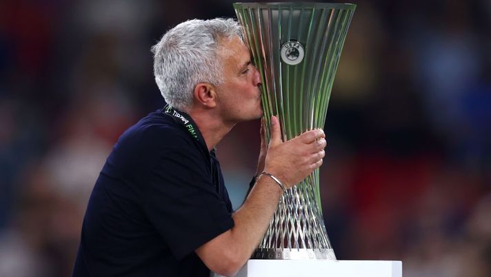 Sessant’anni di Mourinho: ecco i momenti più significativi con la Roma - immagine 1