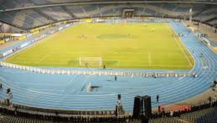 Stad El-Qahira El-Dawly: lo stadio internazionale del Cairo ospiterà il derby cittadino nella finale della Champions League africana Stad El-Qahira El-Dawly: lo stadio internazionale del Cairo ospiterà il derby cittadino nella finale della Champions League africana