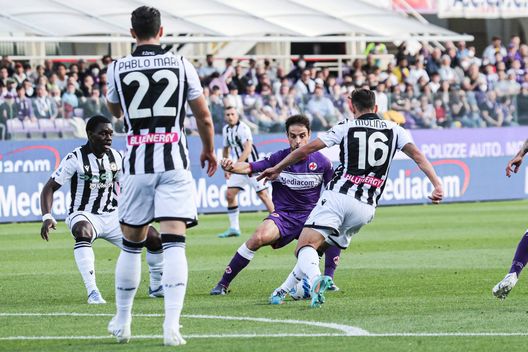 GERMOGLI PH: 27 APRILE MARZO 2022 FIRENZE STADIO ARTEMIO FRANCHI CAMPIONATO SERIE A TIM FIORENTINA VS UDINESE Italiano (Dazn): “Ci riesce difficile rimontare”. Poi spiega le scelte iniziali- immagine 2