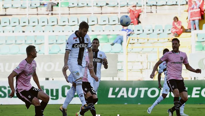 Da Parma: &#8220;Arbitro, giornata da dimenticare. Sindrome da fallo-fantasma, 17 anni dopo&#8221; 