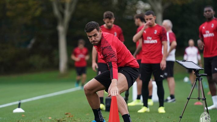 I rossoneri a Milanello, @acmilan I rossoneri a Milanello, @acmilan