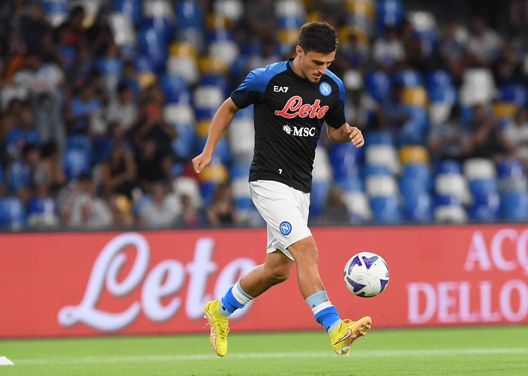 FOTO Elmas ironizza sui pochi minuti giocati: la polemica social del macedone- immagine 2