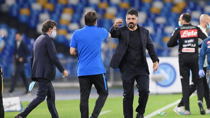 NAPLES, ITALY - JUNE 13: Coach Antonio Conte of FC Internazionale greets Coach Gennaro Gattuso of SSC Napoli after the Coppa Italia Semi-Final Second Leg match between SSC Napoli and FC Internazionale at Stadio San Paolo on June 13, 2020 in Naples, Italy. (Photo by Francesco Pecoraro/Getty Images) NAPLES, ITALY - JUNE 13: Coach Antonio Conte of FC Internazionale greets Coach Gennaro Gattuso of SSC Napoli after the Coppa Italia Semi-Final Second Leg match between SSC Napoli and FC Internazionale at Stadio San Paolo on June 13, 2020 in Naples, Italy. (Photo by Francesco Pecoraro/Getty Images)