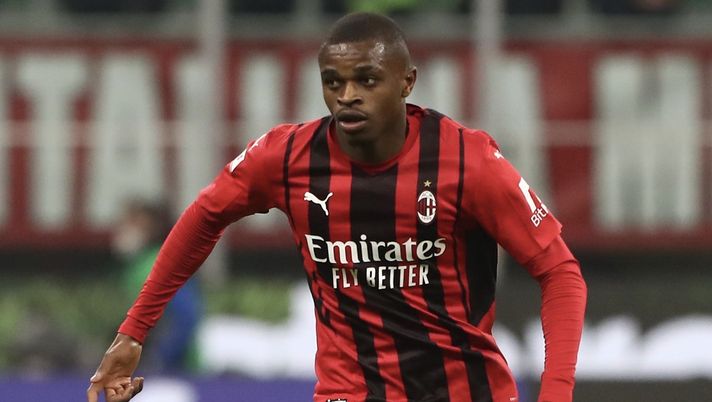Pierre Kalulu (difensore AC Milan) qui durante il derby Milan-Inter 0-0 (Coppa Italia 2021-2022) | News (Getty Images) Pierre Kalulu AC Milan derby Milan-Inter 0-0 Coppa Italia 2021-2022