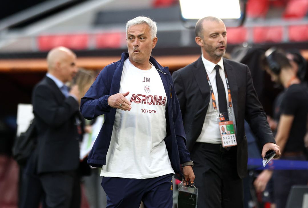 La Roma sul prato della Puskas Arena. Domani la finale – FOTO GALLERY - immagine 29