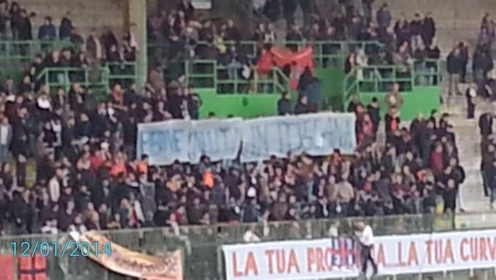 Pistoiese-Arezzo 1-1: aiuto, abbiamo perso il guardalinee! Pistoiese-Arezzo 1-1: aiuto, abbiamo perso il guardalinee!