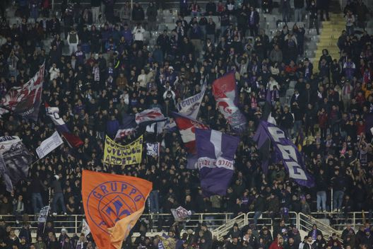 GERMOGLI PH: 12 GENNAIO 2023 FIRENZE STADIO ARTEMIO FRANCHI COPPA ITALIA FIORENTINA VS SAMPDORIA NELLA FOTO TIFOSI Tifosi