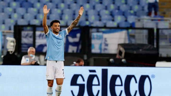 ROME, ITALY - AUGUST 28:  Felipe Anderson of SS Lazio celebrates after scoring the team's fourth goal during the Serie A match between SS Lazio and Spezia Calcio at Stadio Olimpico on August 28, 2021 in Rome, Italy.  (Photo by Paolo Bruno/Getty Images)