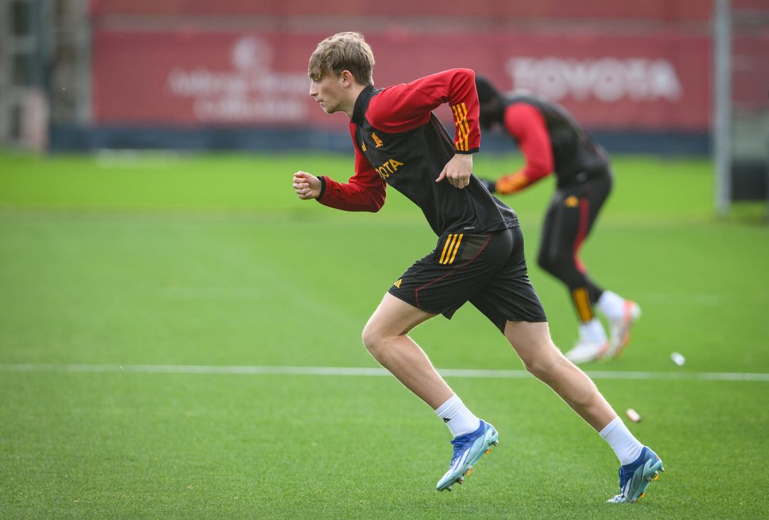 Roma, la rifinitura alla vigilia dell’Atalanta – FOTOGALLERY - immagine 39