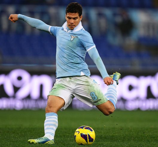 Hernanes, ex centrocampista della Lazio Hernanes, ex centrocampista della Lazio