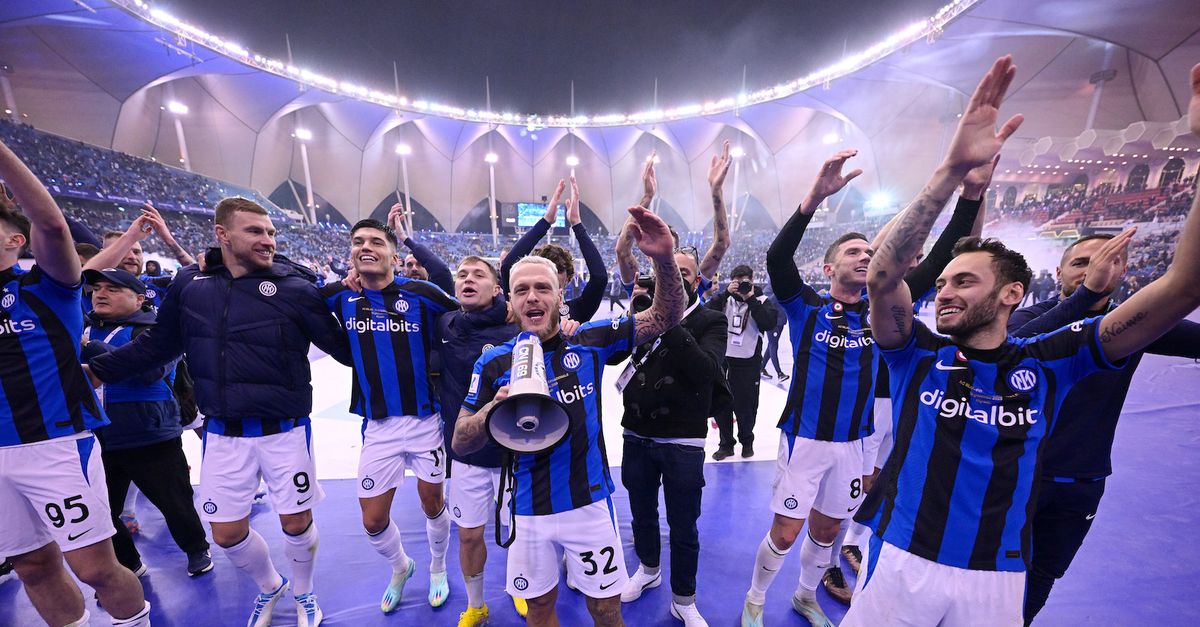Milan mega 
