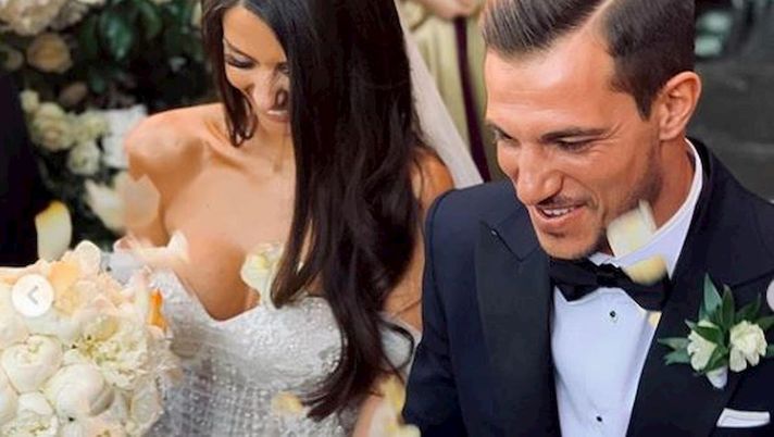 Cedric sposa la sua Filipa a Lisbona. Tra gli invitati Viky Varga e Quaresma sciocca in rosa 