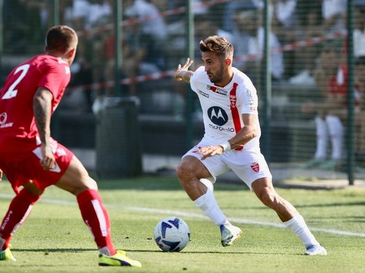 Foto tratta da acmonza.com Monza, primo gol per Ranocchia e debutto di Sensi nel test col Piacenza- immagine 3