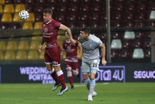 (Photo by Maurizio Lagana/Getty Images) El Tanque è infinito! Denis segna con la Reggina a 40 anni ed entra nella storia- immagine 2