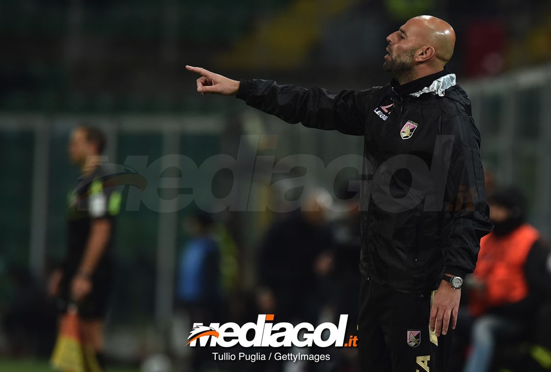  during the Serie B match between US Citta di Palermo and Benevento Calcio at Stadio Renzo Barbera on November 30, 2018 in Palermo, Italy. 