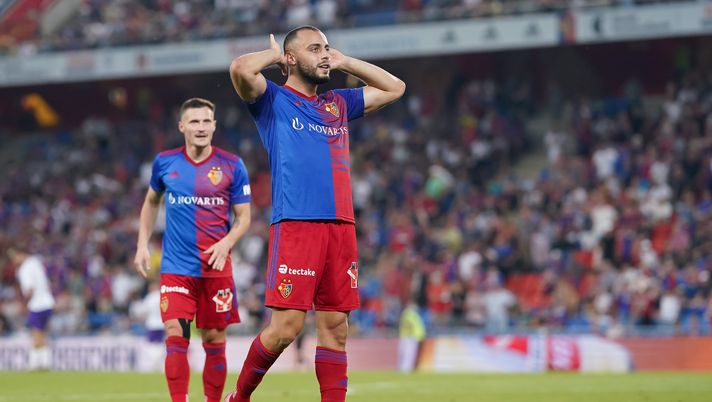 BASEL, SWITZERLAND - AUGUST 12: Arthur Mendonca Cabral of FC Basel celebrates after scoring their side`s third goal during the UEFA Conference League Third Qualifying Round Leg Two match between FC Basel and Ujpest at St. Jakob-Park on August 12, 2021 in Basel, Switzerland. (Photo by Christian Kaspar-Bartke/Getty Images) BASEL, SWITZERLAND - AUGUST 12: Arthur Mendonca Cabral of FC Basel celebrates after scoring their side`s third goal during the UEFA Conference League Third Qualifying Round Leg Two match between FC Basel and Ujpest at St. Jakob-Park on August 12, 2021 in Basel, Switzerland. (Photo by Christian Kaspar-Bartke/Getty Images)
