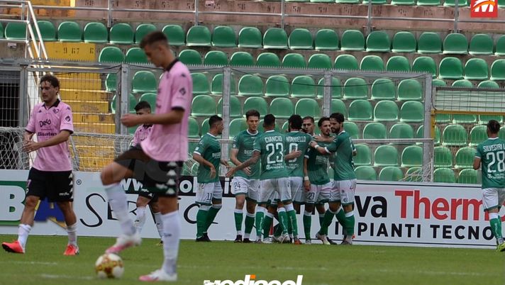 Avellino, Silvestri: “Vittoria meritata, il Palermo ci porta bene. Giusto che ci comportassimo così”  Avellino, Silvestri: “Vittoria meritata, il Palermo ci porta bene. Giusto che ci comportassimo così”