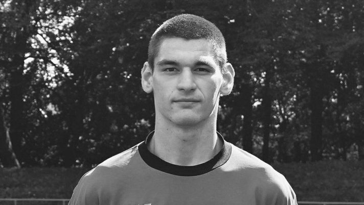 Giovane portiere russo muore dopo lo scontro con un avversario: soffocamento! 