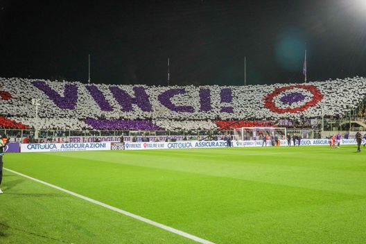 GERMOGLI PH: 27 APRILE 2023 FIRENZE STADIO ARTEMIO FRANCHI COPPA ITALIA FIORENTINA VS CREMONESE NELLA FOTO COREOGRAFIA Repubblica: “Firenze festeggia e ritrova entusiasmo. Adesso si rialza la testa”- immagine 2