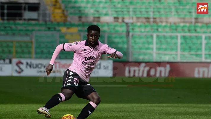 BARI-PALERMO, KANOUTE E RAUTI IN CAMPO DAL 1&#8242;: LE FORMAZIONI UFFICIALI