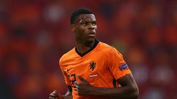 Calciomercato Inter – L’arrivo a Milano di Denzel Dumfries | VIDEO