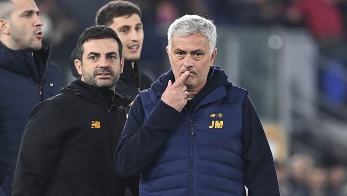 Mourinho: “Dybala ha ritrovato la gioia. I punti alla Juve li hanno ridati 3 mesi fa” - immagine 1