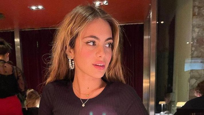 Lady Tonali sbotta: “Io fortunata perché sto con un calciatore? Rispondo perché…”  Lady Tonali sbotta: “Io fortunata perché sto con un calciatore? Rispondo perché…” - immagine 1