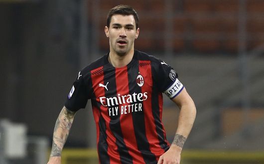 Alessio Romagnoli (difensore e capitano AC Milan), qui durante Milan-Udinese 1-1 (Serie A 2020-2021) | News (Getty Images) 
