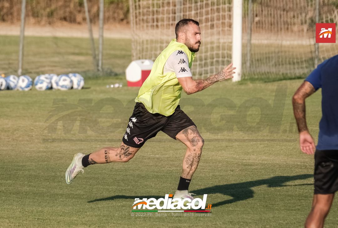 FOTO RITIRO PALERMO, la squadra di mister Baldini si allena a Boccadifalco (Gallery) - immagine 93