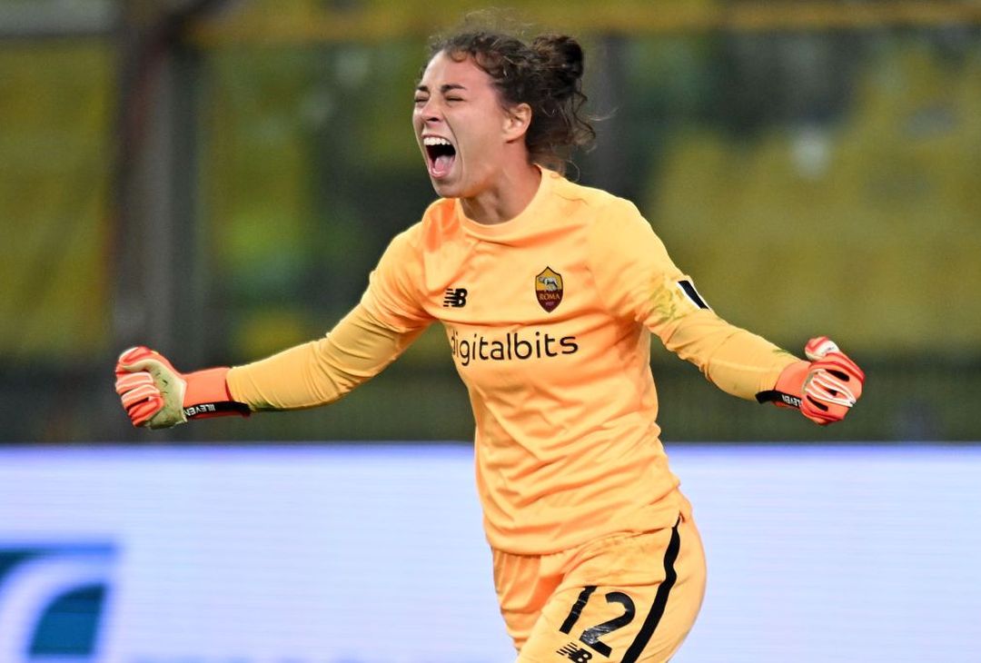 La Roma Femminile vince la Supercoppa: le immagini della festa – FOTO GALLERY - immagine 9