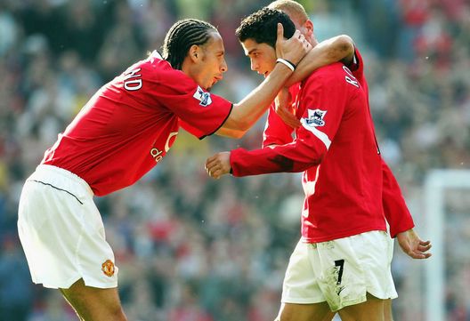 (Photo by Laurence Griffiths/Getty Images) Rio Ferdinand: “Quando CR7 perdeva a ping-pong e quasi piangeva…”- immagine 2