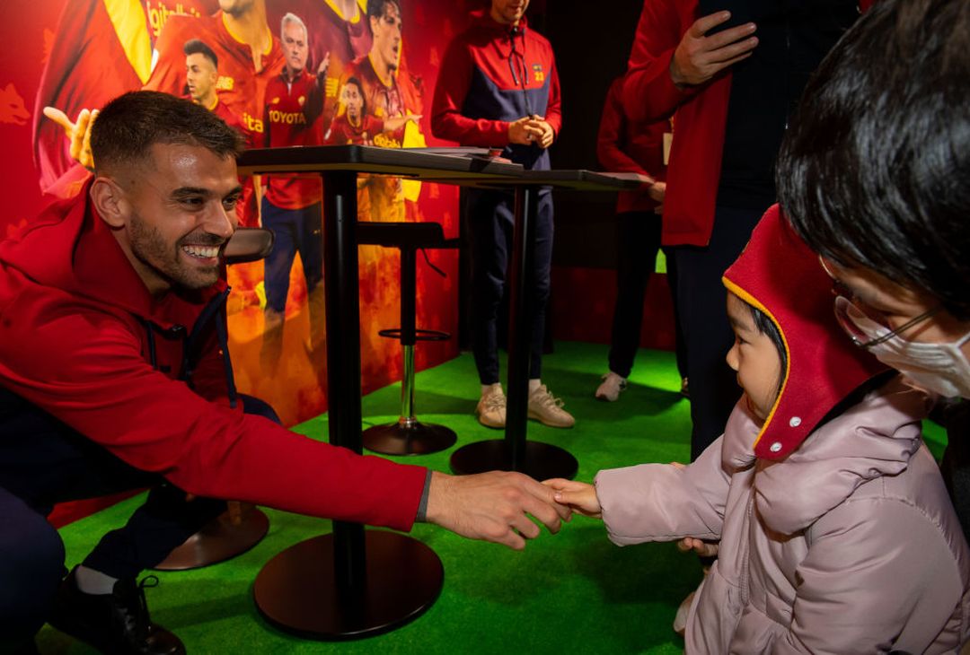 Roma: Spinazzola, Mancini e Pinto incontrano i tifosi in Giappone – FOTO GALLERY - immagine 12