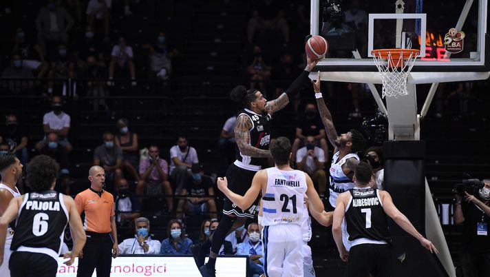 Gamble Julian
Lavoropiu Fortitudo Bologna - Segafredo Virtus Bologna
Eurosport Supercoppa 2020 - Fase a Gironi
Legabasket 2020/2021
Bologna, 04/09/2020
Foto G.Ciamillo  / Ciamillo-Castoria 