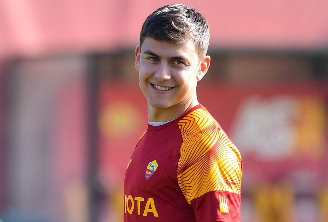 Trigoria, Dybala in gruppo prima della sfida con il Torino – FOTO GALLERY - immagine 61
