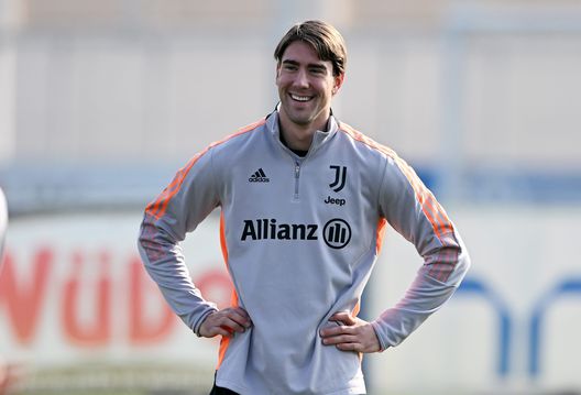 Juventus Continassa Vlahovic Juventus-Verona 2-0: un trionfo nel segno di Vlahovic e Zakaria - immagine 1