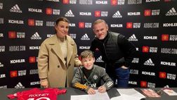 Derby, Rooney compra le divise di tasca sua: “Il proprietario? Dal telefono del medico…”