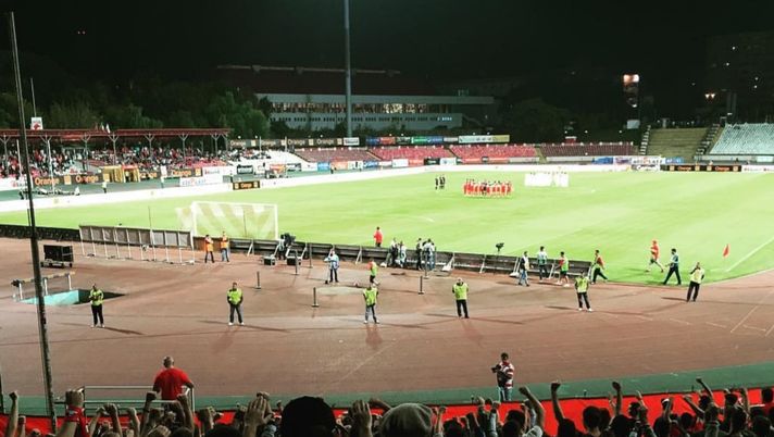 Tifosi rumeni mobilitati per il derby Dinamo-FCSB Tifosi rumeni mobilitati per il derby Dinamo-FCSB