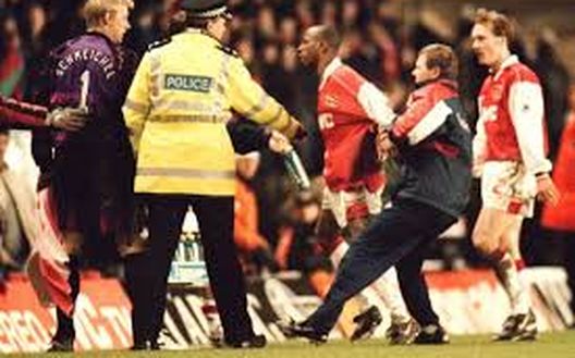 La lite dopo il fallo La lite dopo il fallo