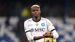 Osimhen pronto a salutare, il Napoli a caccia dell’erede: i profili attenzionati