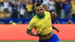 Mercato Inter, Dani Alves sul suo futuro: “Adesso sono disoccupato! Vediamo se qualcuno…”