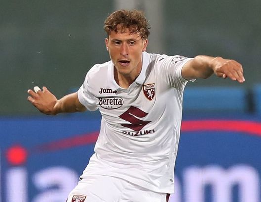 FLORENCE, ITALY - SEPTEMBER 19: Mercim Vojvoda of Torino FC in action during the Serie A match between ACF Fiorentina and Torino FC at Stadio Artemio Franchi on September 19, 2020 in Florence, Italy. (Photo by Gabriele Maltinti/Getty Images) FLORENCE, ITALY - SEPTEMBER 19: Mercim Vojvoda of Torino FC in action during the Serie A match between ACF Fiorentina and Torino FC at Stadio Artemio Franchi on September 19, 2020 in Florence, Italy. (Photo by Gabriele Maltinti/Getty Images)