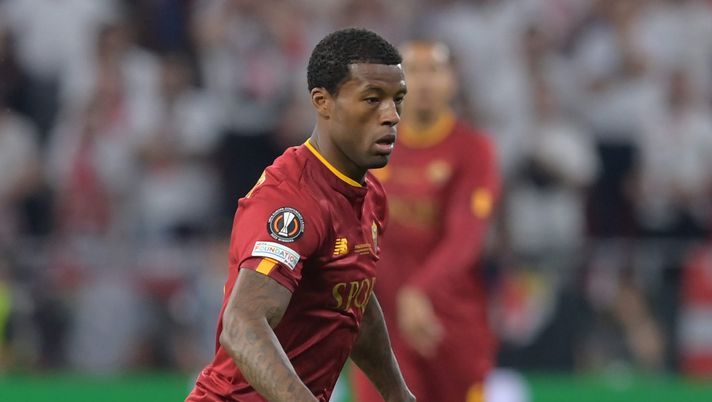 Getty Images Roma-Spezia, l’Olimpico tuona contro Wijnaldum: tanti fischi per Gini - immagine 1