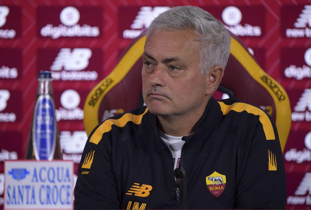 La conferenza stampa di Mourinho alla vigilia di Roma-Napoli – FOTO GALLERY - immagine 4