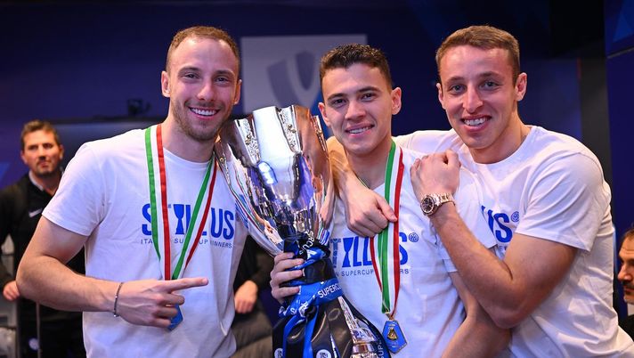 Supercoppa sui social, Frattesi scatenato applaude Carlos Augusto per il suo “romanaccio” - immagine 1