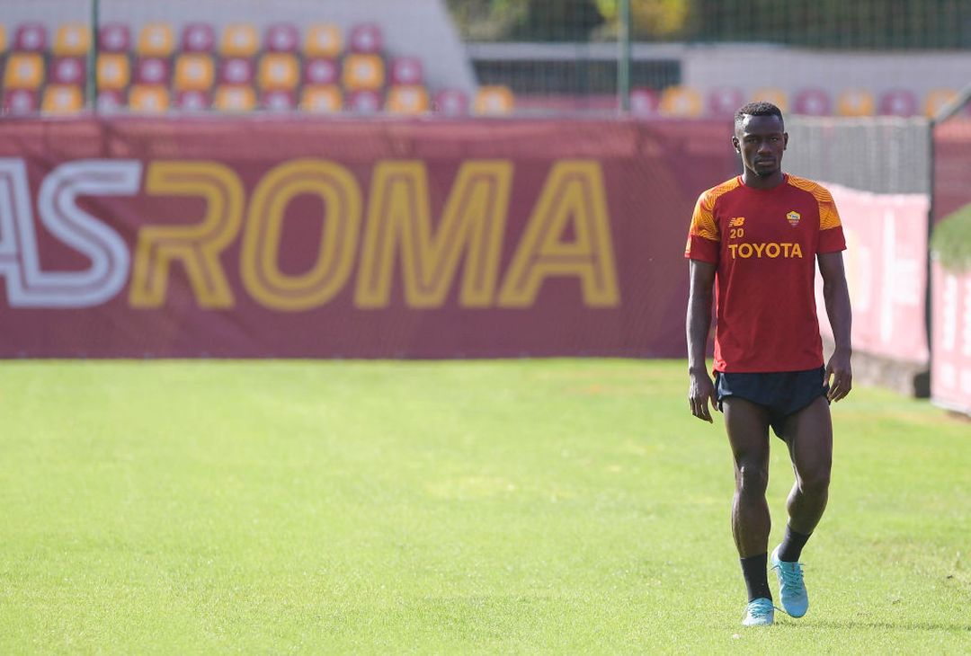 Trigoria, ripresa degli allenamenti: El Shaarawy e Kumbulla in gruppo – FOTO GALLERY - immagine 34