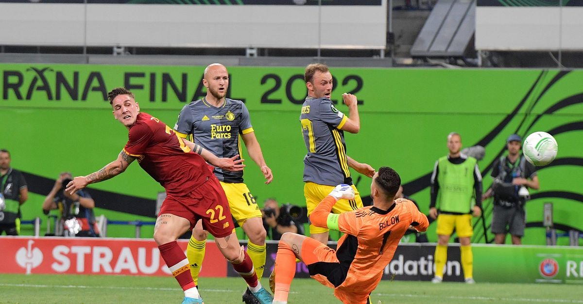 Conference League, Roma campione! Basta Zaniolo per battere il Feyenoord Conference League, Roma campione! Basta Zaniolo per battere il Feyenoord