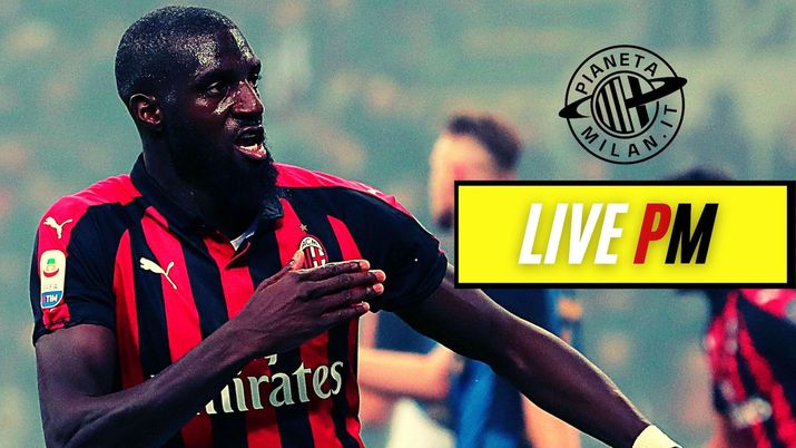 La conferenza stampa di presentazione di Tiémoué Bakayoko, nuovo acquisto del Milan nel calciomercato estivo | LIVE AC Milan News (Getty Images) 