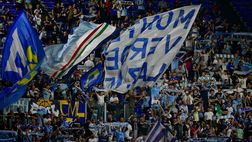 VIDEO – Vergogna nel derby, laziali intonano cori antisemiti. Club si dissocia